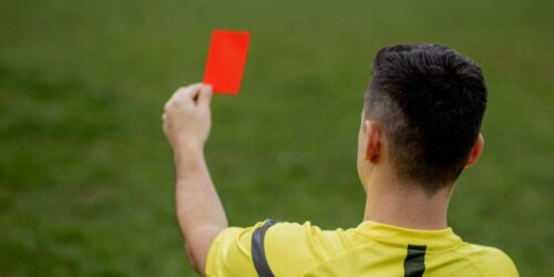 Yesil Sahada Bahis Golgesi Futbolcular Hakemler ve Baskanlar Bahis Oynarsa Ne Olur 2 Makaleler